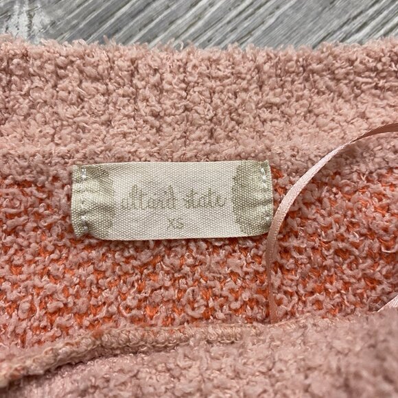Altar'd State Sweater Women's Size XS Floral Pink Peach Fuzzy Warm Soft - Picture 2 of 4